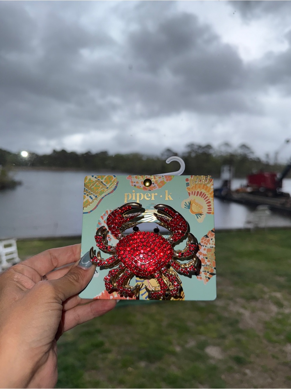 Piper-k Red Crystal Crab Brooch Pin